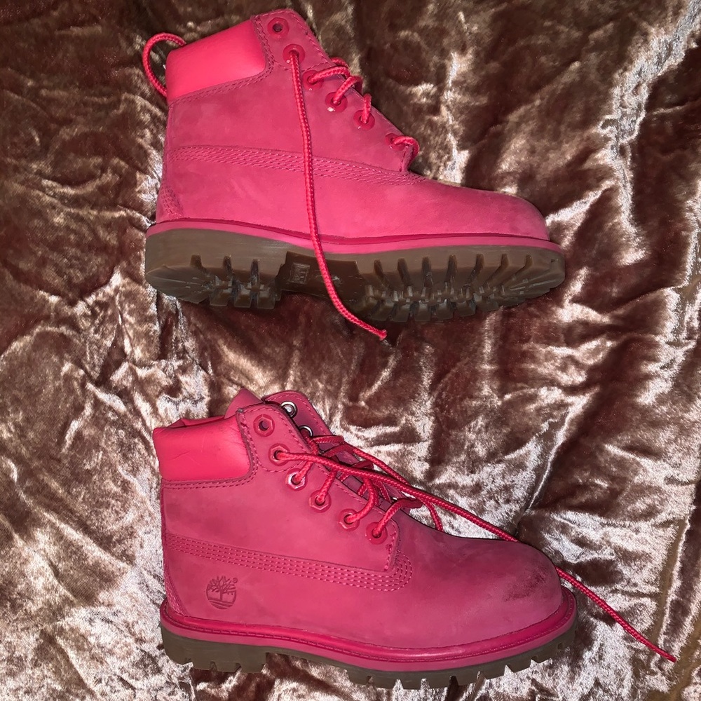 PINK TIMBERLANDS